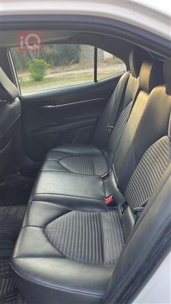 تۆیۆتا کامری